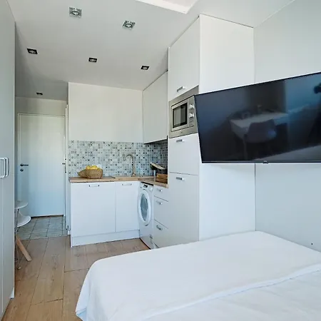 Lobby 55 - Ac And Smart Tv-2