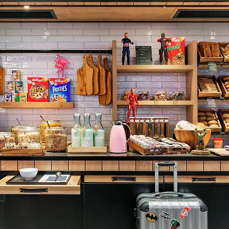 Moxy Warsaw Praga-2