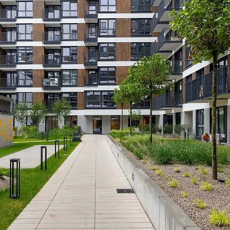 Comfortable Apartment And Studio With Parking And Access To Fitness Gym And Sauna By Noclegi Renteres-3