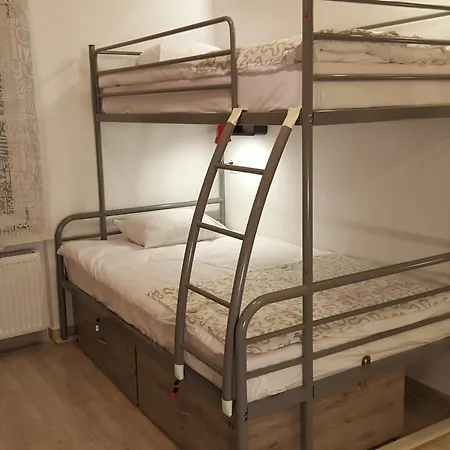 Hostel Lwowska 11-2
