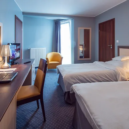 Hotel Poleczki Warsaw Airport-3