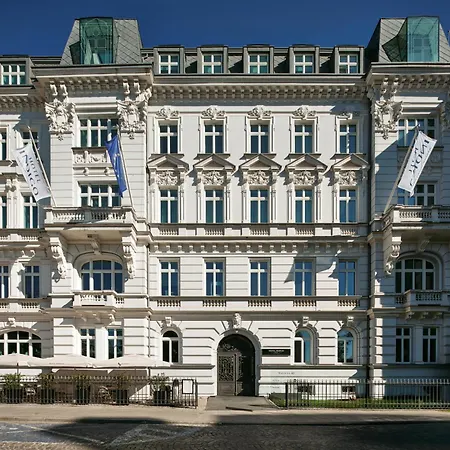 Hotel Indigo Warsaw Nowy Świat, an IHG Hotel-3
