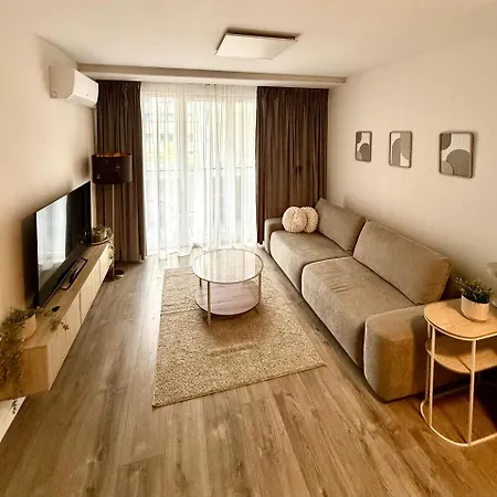 Modern Apartment Near To The Chopin'S Airport Cybernetyki 2A-2