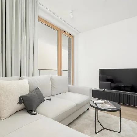 Stylish Apartments With Air Conditioning And Parking Near The Airport By Renters Prestige-3