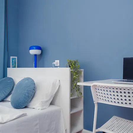 Cozy 2Rm Apartment With 2Xworkspace-3