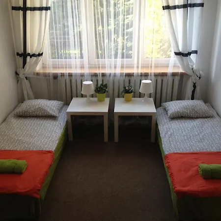 Place4Us-2