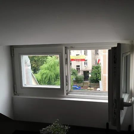 Cichy Apartament na Nowym Świecie-3