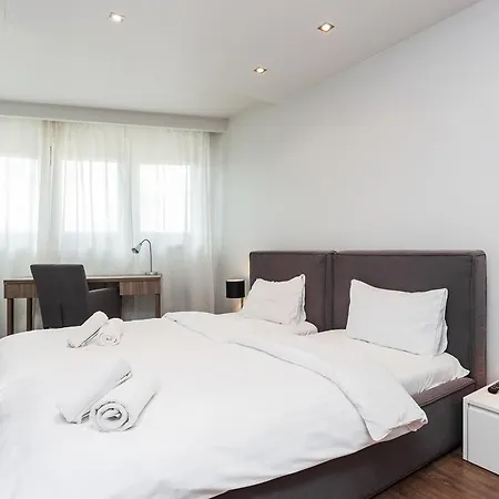 Oxygen Residence-3