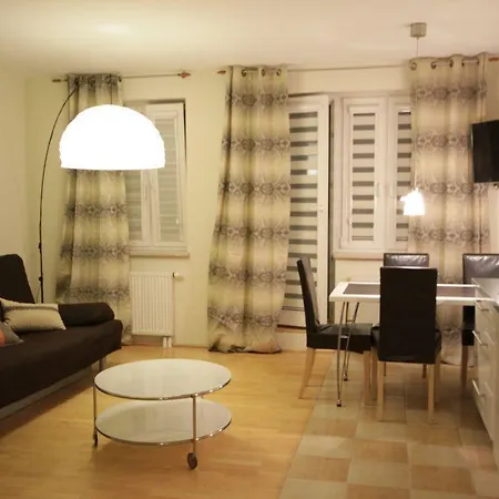 Eden Apartment Lucka-3