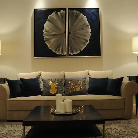 Swietojanska Old Town Deluxe Apartament By Bookinghost-3