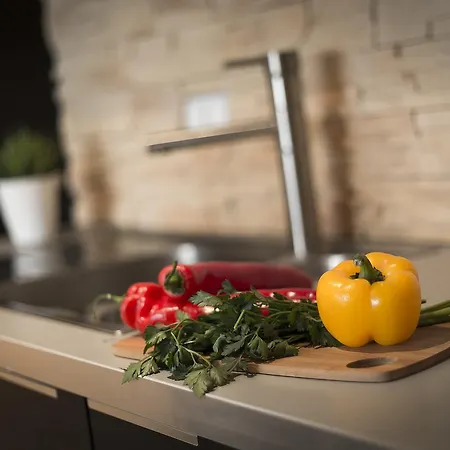 P&O Serviced Apartments Gdanski Station-2
