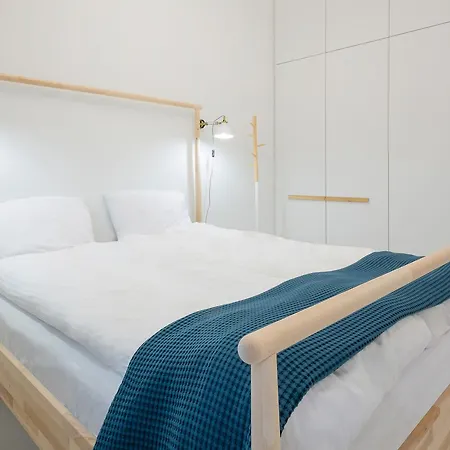 Apartment Warsaw Smolenskiego By Noclegi Renters-3
