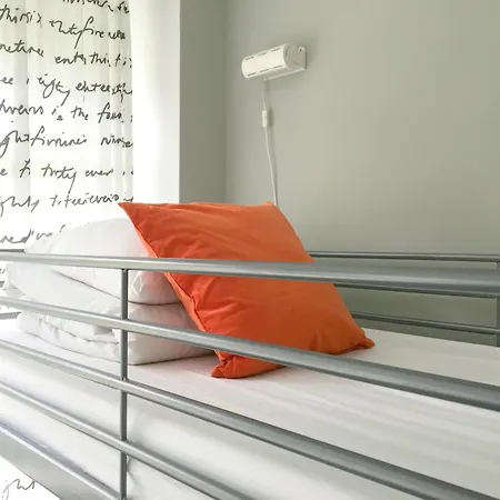 Cloud Hostel-2