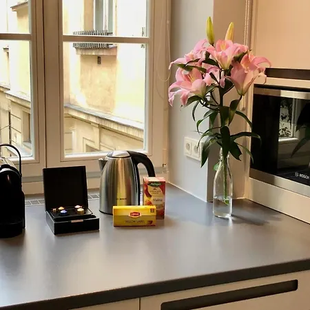 Apartment Premium Old Town By Your Freedom-3