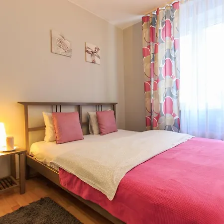 Rental Apartments Warecka-3