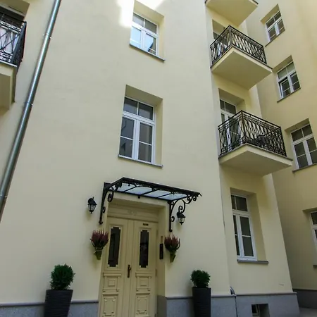 Rental Apartments Wilcza-3