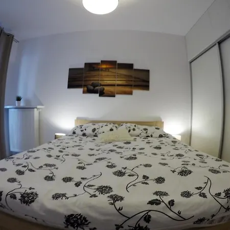 Apartament Obrzeżna 3 Deluxe-3