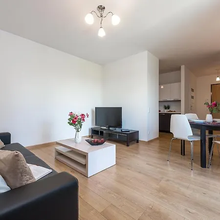 P&O Serviced Apartments Obozowa 16-2
