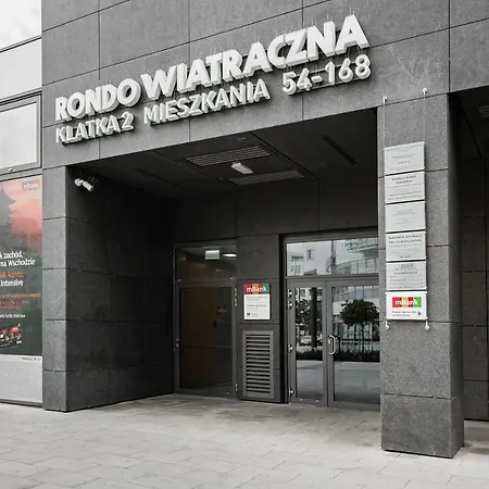 Apartments Rondo Wiatraczna by Renters-2