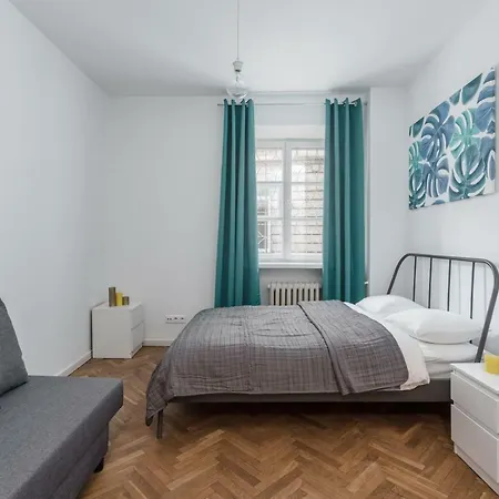 Chill Apartments Brzozowa Old Town-3