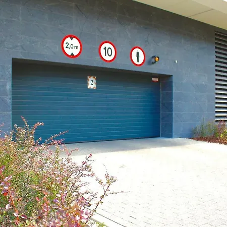 Apartamenty Metro Slodowiec, Free Parking Zeromskiego 1 Cmkp- 5 Min-2