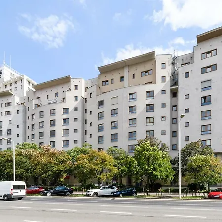 Gama Great Location & Famili Apartment 120M 2-12 People-2