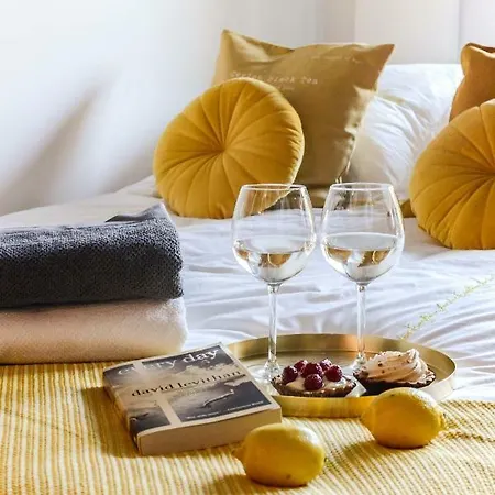 Tamka Chopin Apartment-3