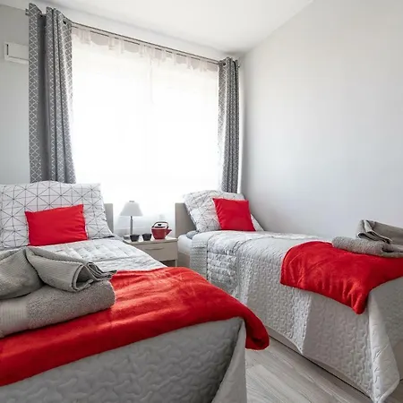 Metropolia Business Deluxe Apt, Ac, Wifi, Parking, Fv-3