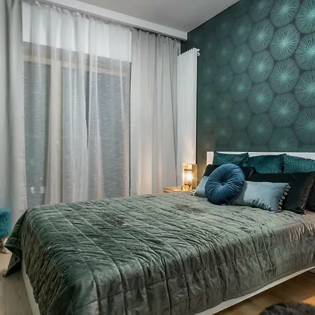 Mennica Residence Chic Apartment By Bookinghost-2
