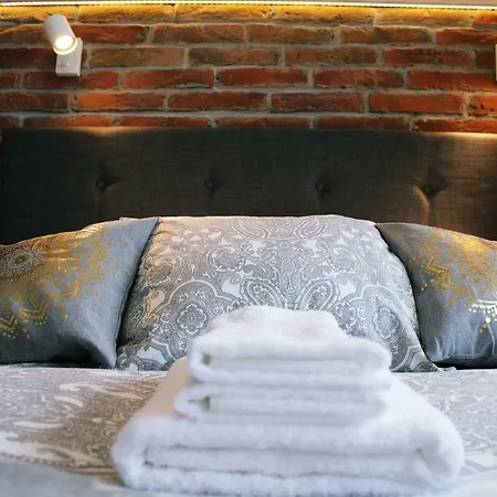 Comfy With Great City View By Cooee Apartments-2