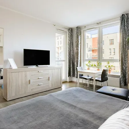 Airport Residence Orange-3