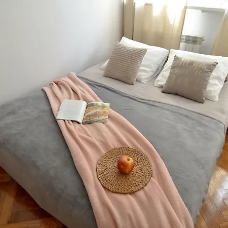 Słoneczny Apartament Grzybowska-2