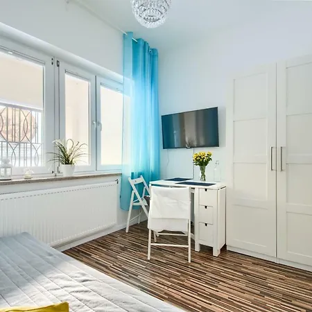 Studio In Heart Of Warsaw II-2