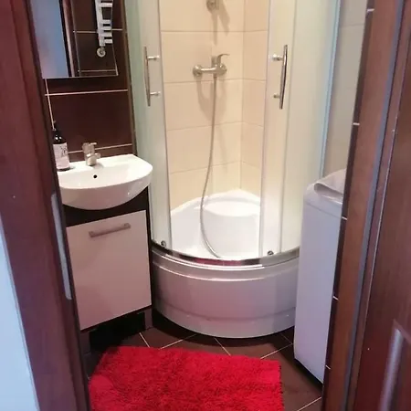 Sunny And Lovely Apartment. Near Chopin Airport!-2