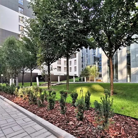 Come&Stay Apartments Wola-2