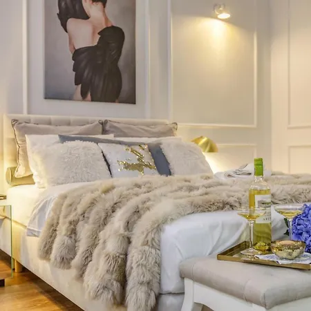 I'M In Heaven - Boutique Apartments-3