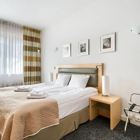 404 Rooms Wilanowska-2