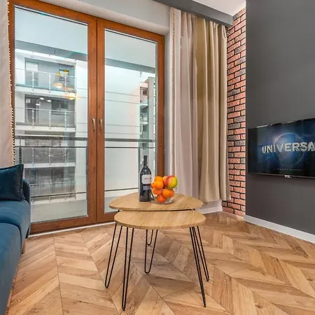 Apartments Warsaw Markowska by Renters-3