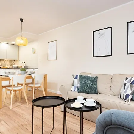 Apartments Warsaw Królewska by Renters-2