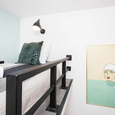 Apartments Aleje Jerozolimskie 85 by Renters-2
