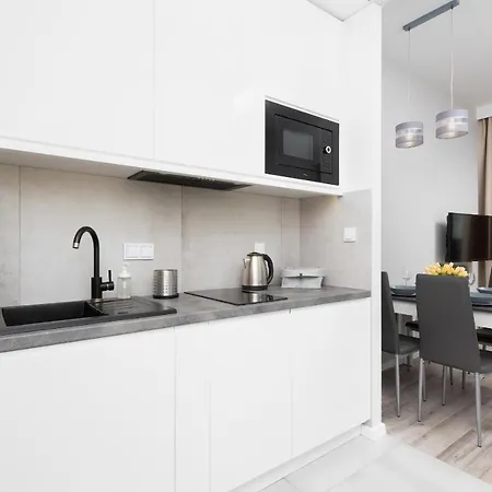 Apartments With Parking Warsaw Business Center By Noclegi Renters-3