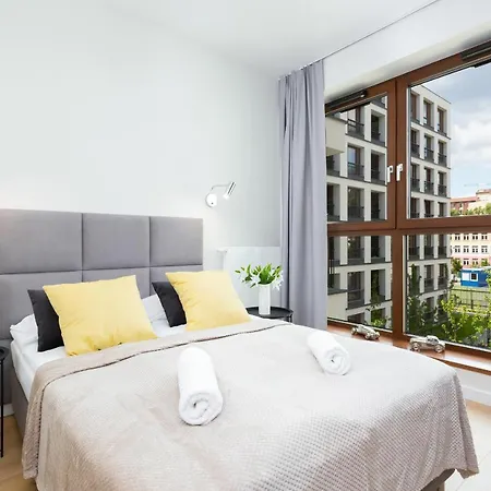 Apartments Browary Warszawskie by Renters-3