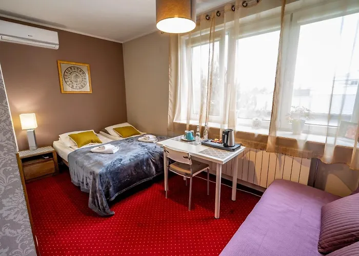 Villa Kava Варшава, Польща