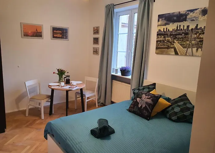 Rentonline Koscielna Apartment Old Town Варшава, Польща
