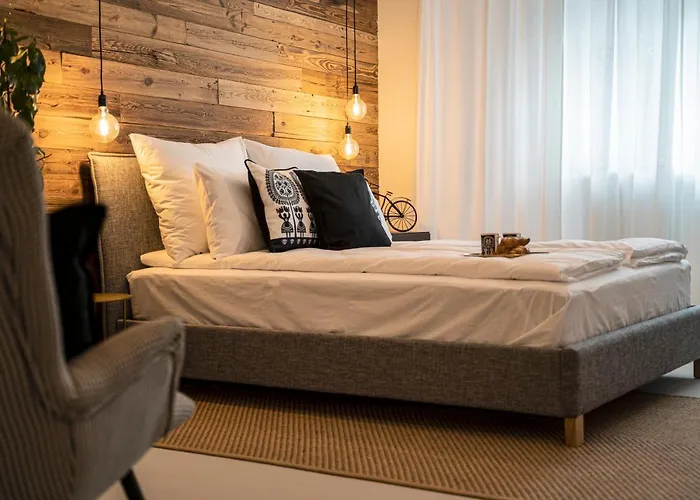 Folk By Anne Apartments & Rooms Varsavia, Polonia