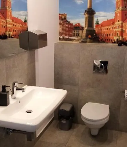 Hostel Sunrise Przy Dw. Zachodnim Warszawa, Polska