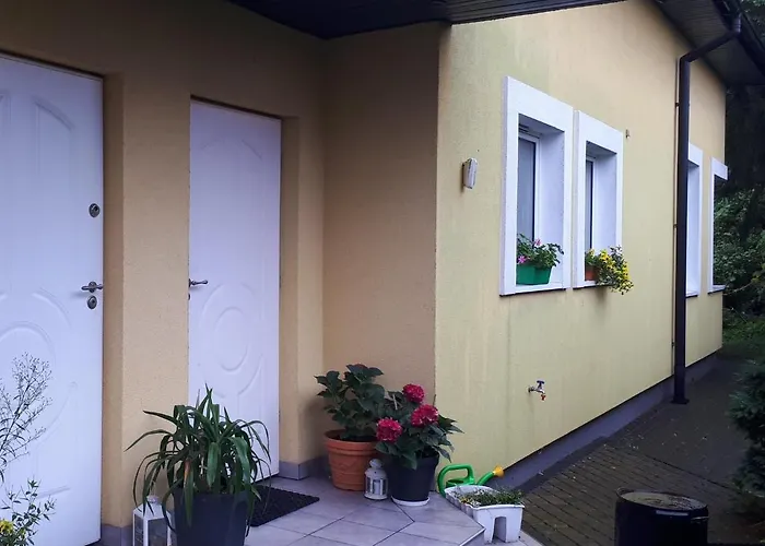 Apartament Z Parkingiem Варшава, Польща