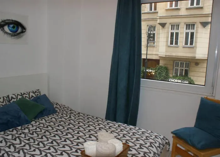 City Center- Large Apartment With National Musee View Warszawa, Polska