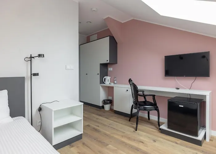 Ae Hostel Nowy Swiat By Bookinghost Varsovia, Polonia