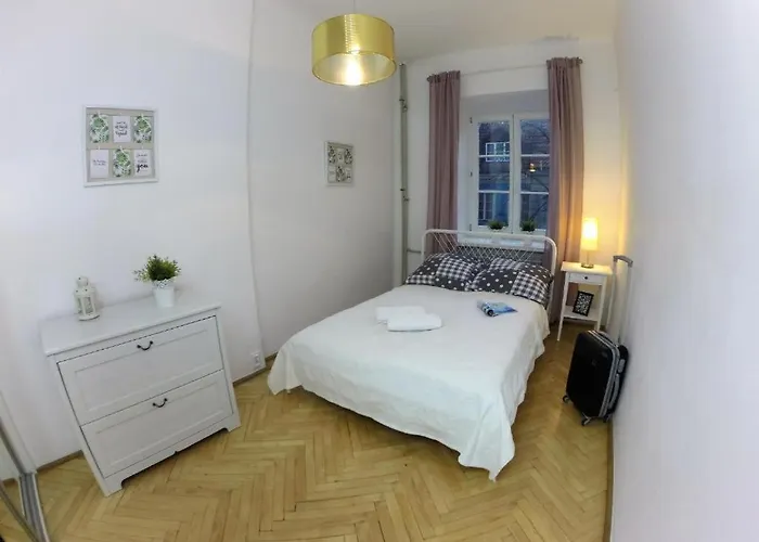 Apartamenty - MI OLD TOWN ŚWIĘTOJAŃSKA Warszawa, Polska